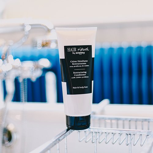SISLEY Crème Démêlante Restructurante aux Protéines de Coton SISLEY Crème Démêlante Restructurante aux Protéines de Coton